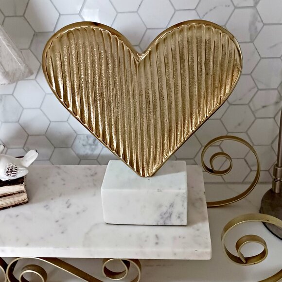 NEW! BOHO CAST METAL & MARBLE HEART DECOR - Picture 2 of 5